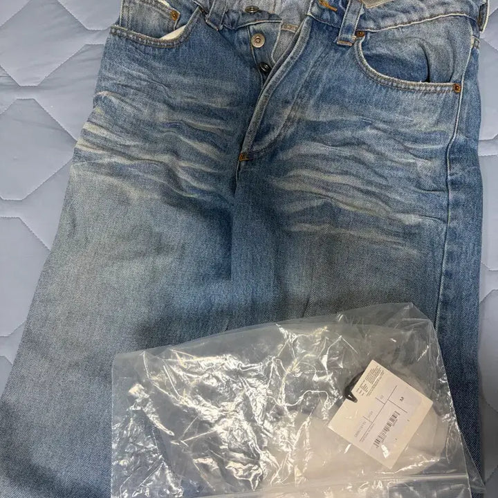 [BUNJANG] Mariano 3D Flat Jeans / 마리아노 3d 플랫진