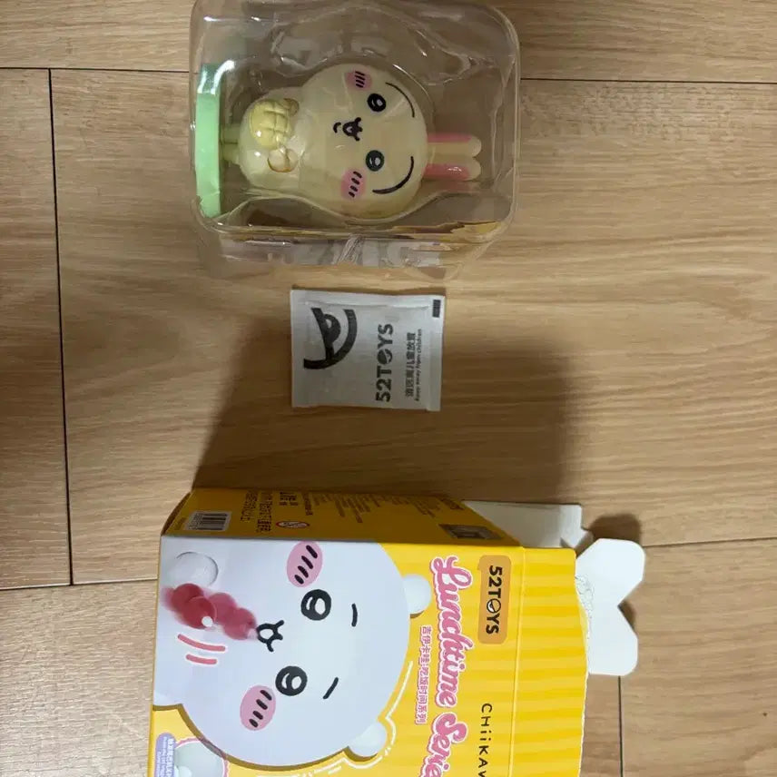 [SOLD OUT] 52TOYS 치이카와 런치타임 시리즈 피규어(우사기)