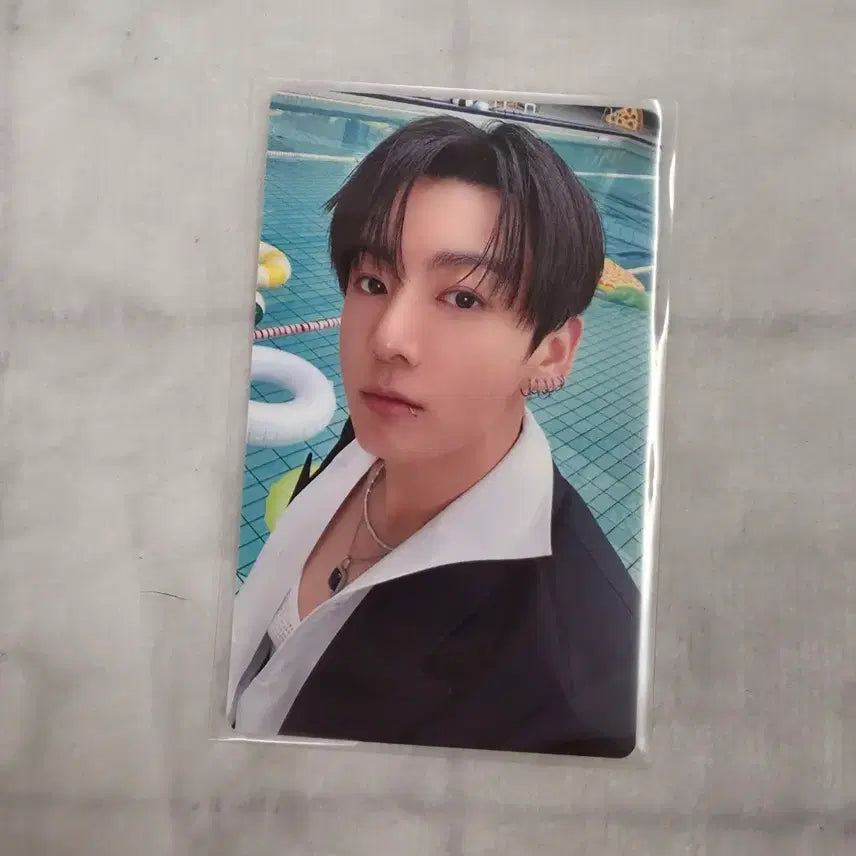 [BUNJANG] BTS Jungkook Arirang Tokyo Photocard / 방탄 BTS 아리랑 일본 도쿄 포토카드 정국 JK