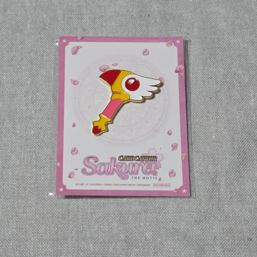 [BUNJANG] Cardcaptor Sakura Movie Magic Wand Pin Badge / 극장판 카드캡터체리 마법봉 뱃지 판매합니다