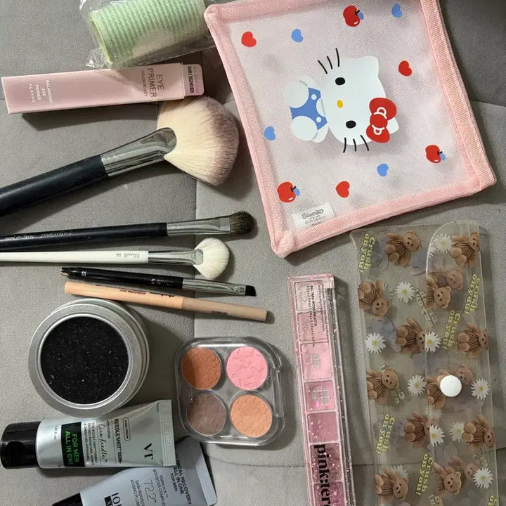 [BUNJANG] Etude, Peripera, Clabau, K-Beauty Bundle Set / 새거,상태좋은 화장품 전부다 일괄판매/ 에뛰드 페리페라 아이섀도우 팔레트