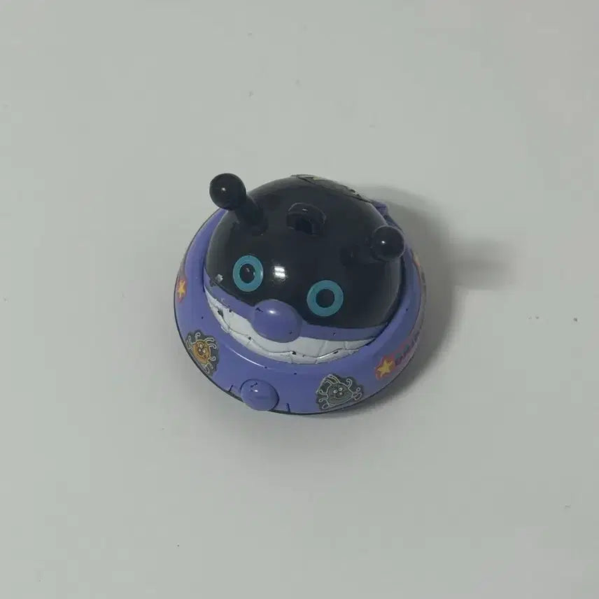 [BUNJANG] Bacterian Classic Spaceship Gacha Toy / 세균맨 고전 우주선 깜상 가챠