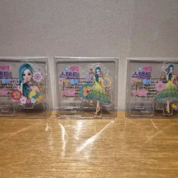 [BUNJANG] Secret Jouju 2D Stand Figure Cindy Set (3 Types, Sealed) / 시크릿쥬쥬 2d스탠드 피규어 신디 3종(미개봉)