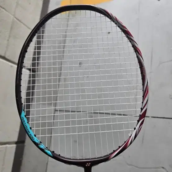 [BUNJANG] Yonex Astrox 100ZZ Kurenai 3U Badminton Racket / 요넥스 아스트록스 100zz 쿠레나이 3U 배드민턴 라켓