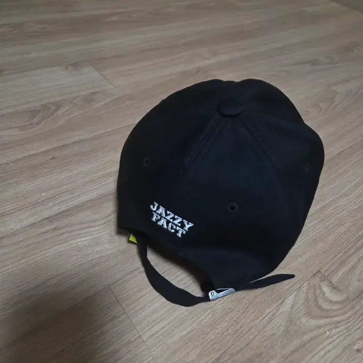 [BUNJANG] Jazzyfact Black Logo Ball Cap / 재지팩트 모자 볼캡