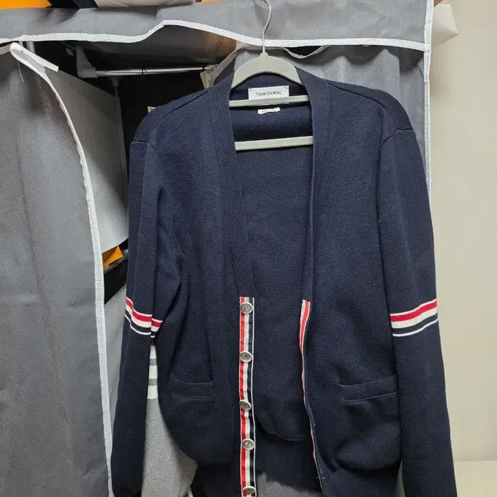 [BUNJANG] Thom Browne Navy Tricolor Stripe Cardigan / 톰브라운 네이비 삼선 가디건