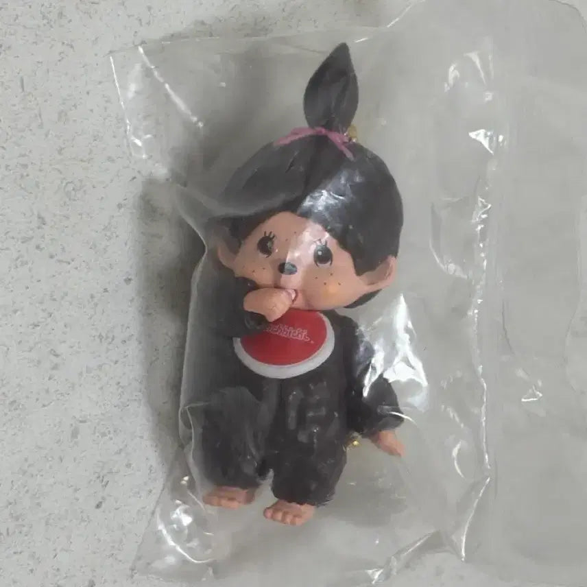 [BUNJANG] Monchhichi Baby Pacifier Figure Keychain / 몬치치 피규어 키링 몬치치짱 쪽쪽이 가챠