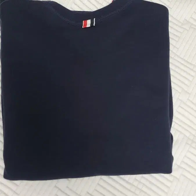 [BUNJANG] Thom Browne Tricolor Navy Sweatshirt Size 5 / 톰브라운 삼선 네이비 맨투맨 5