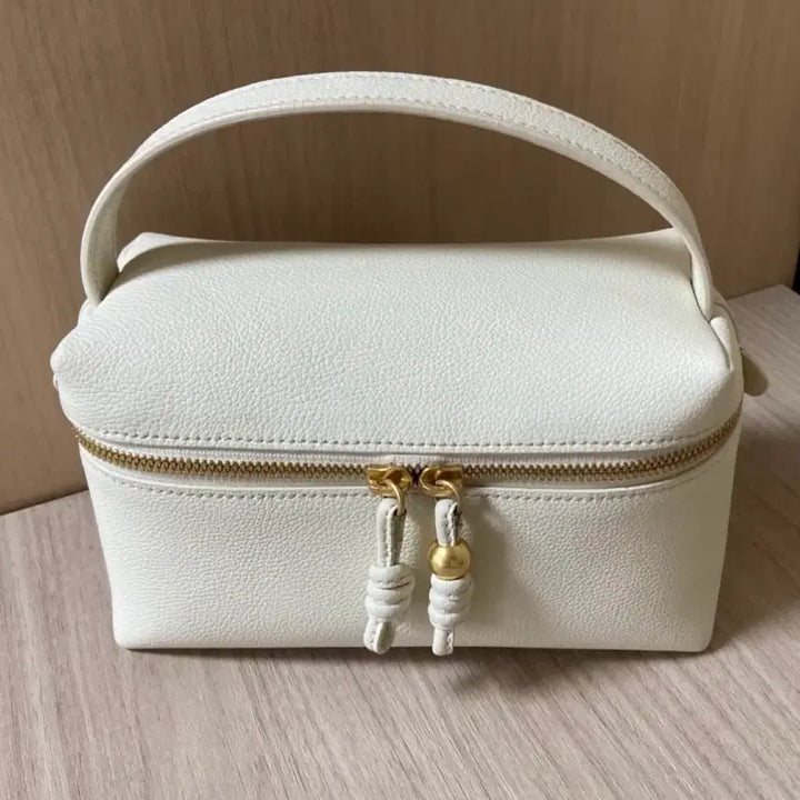 [BUNJANG] LATT Bol cube Cosmetic Bag Ivory / LATT 래트 볼큐브 코스메틱 백 아이보리