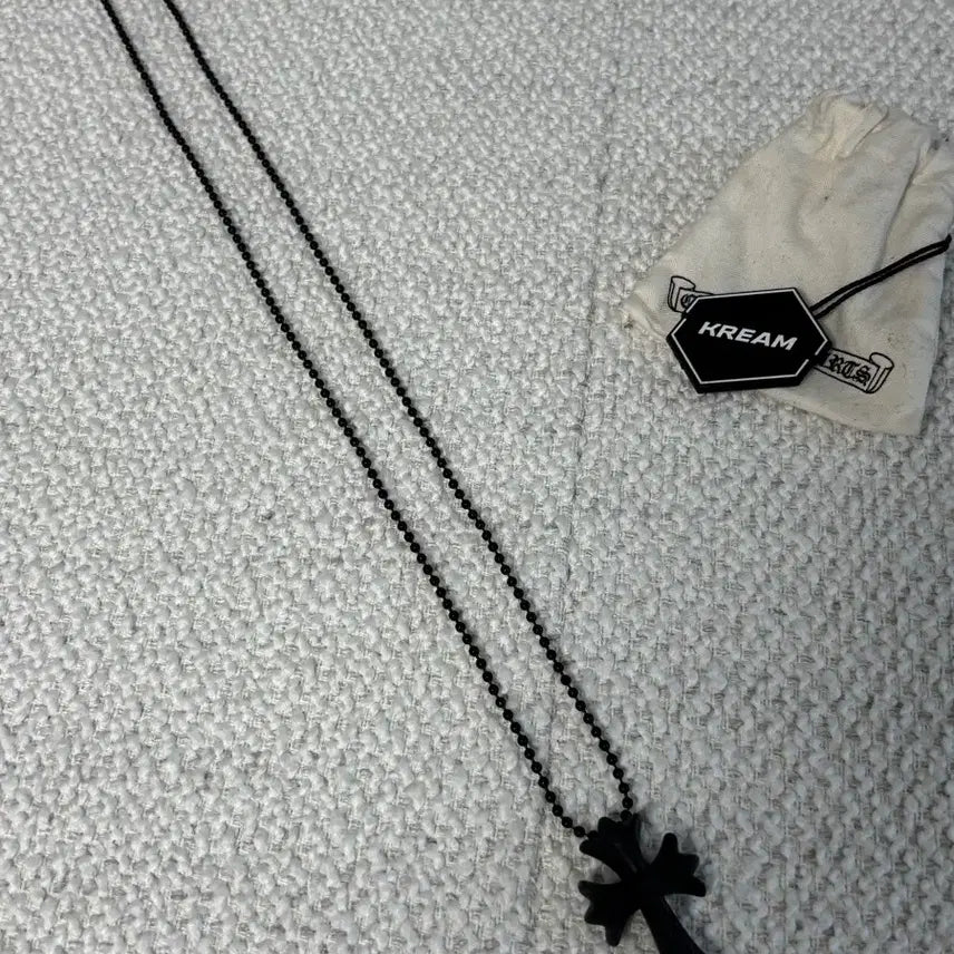 [BUNJANG] Chrome Hearts Silichrome Cross Pendant Necklace Black / [크림판] 크롬하츠 실리크롬 크로스 펜던트 목걸이 블랙
