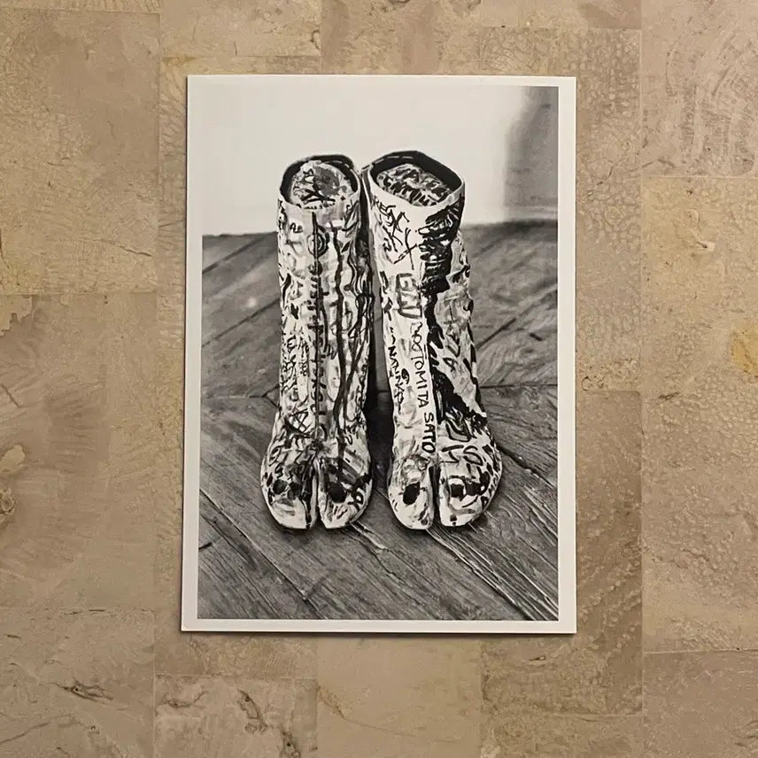 [BUNJANG] Maison Margiela Palais Galliera Exhibition Postcard Set / Margiela Palais Galliera EX 마르지엘라