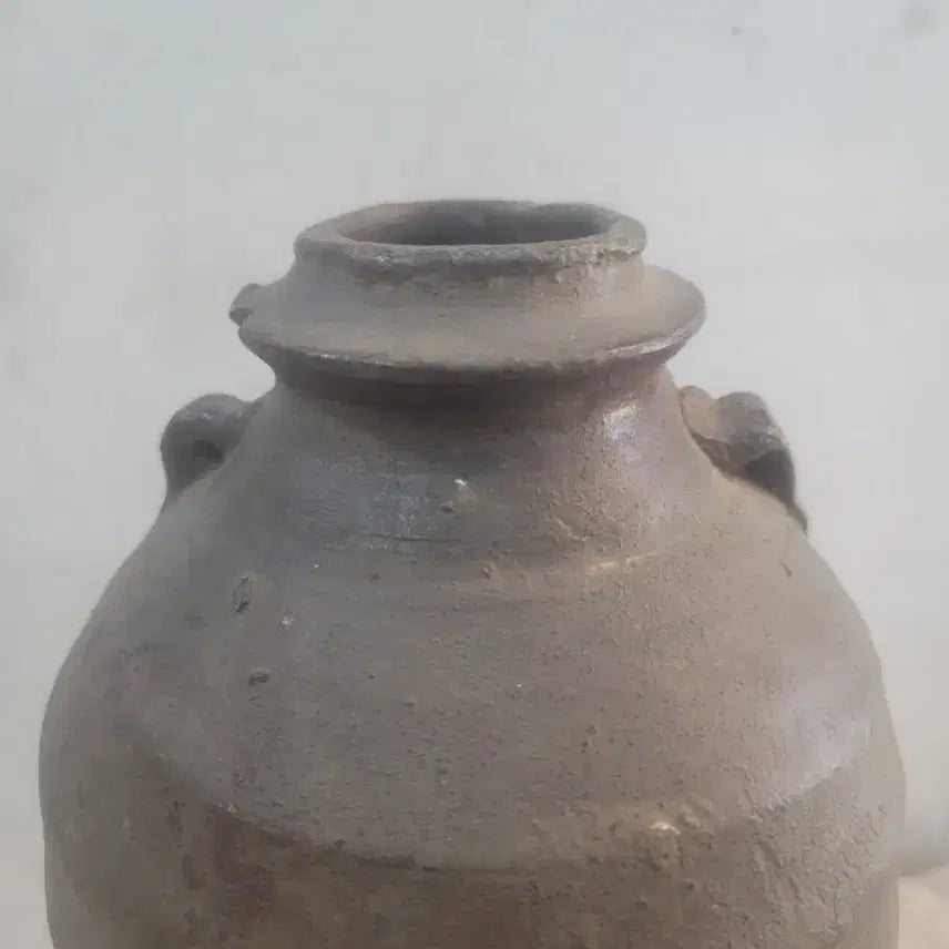 [BUNJANG] 800-Year-Old Ceramic Yang-iho Bottle Vase / 800년 토기 양이호 주병