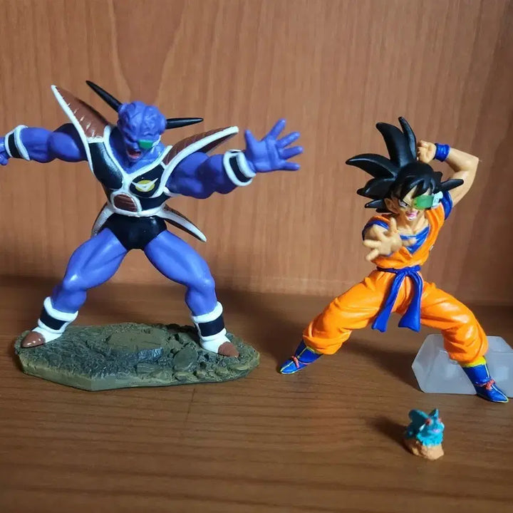 [BUNJANG] Bandai Dragon Ball Gacha Figure (Ginyu Possessing Goku) 2003 / 반다이 드래곤볼 가챠 피규어 (오공의 몸을 뺏은 기뉴) 2003년