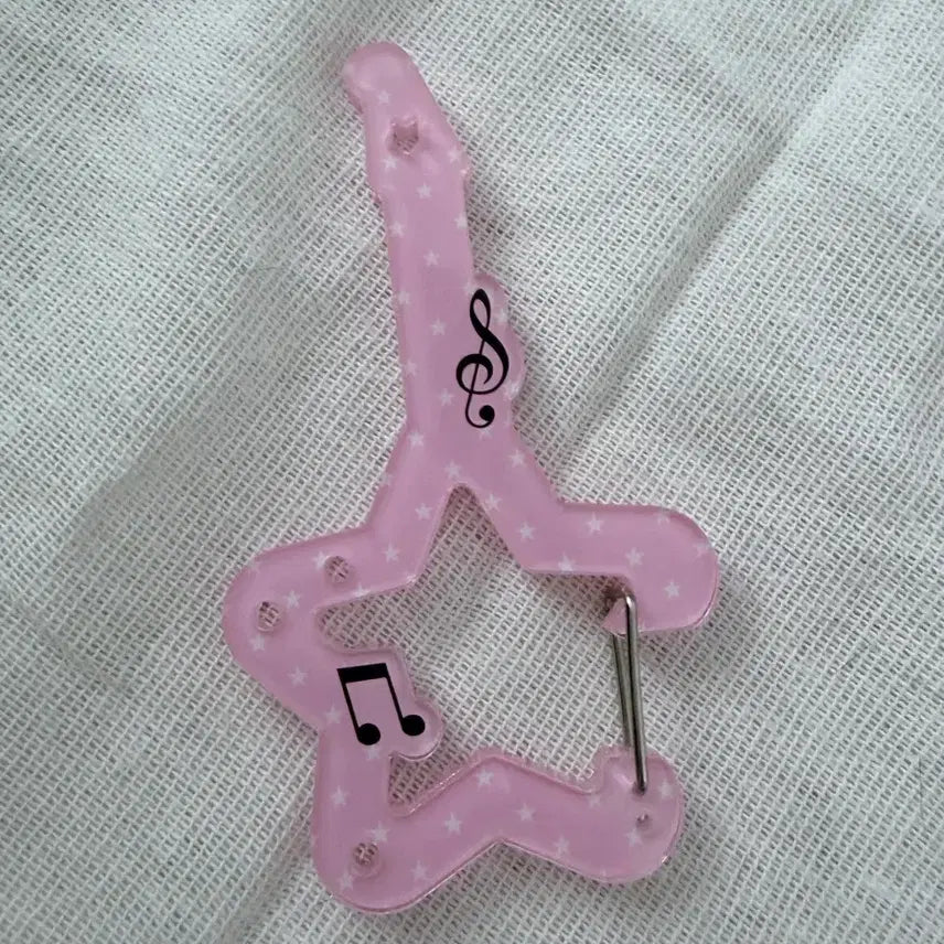 [BUNJANG] Pink Guitar Carabiner / 핑크 기타 카라비너