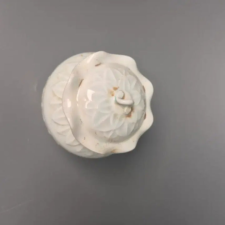 [BUNJANG] Song Gyeongdeok Jinyeong Celadon Vase with Lotus Pattern / 송 경덕진요 청백자 화구 연판문 유개항아리 중국도자기 골동품 수집품