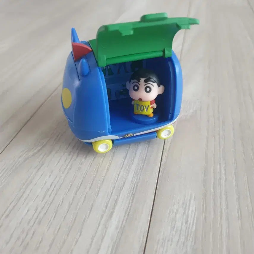 [BUNJANG] Crayon Shin-chan Car Gacha / 짱구 자동차가챠
