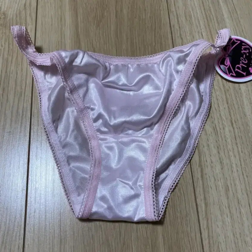 [BUNJANG] LaForm Pink Satin Lustre Panty / 여성속옷 여성팬티 라폼 핑크 광택 새틴 팬티