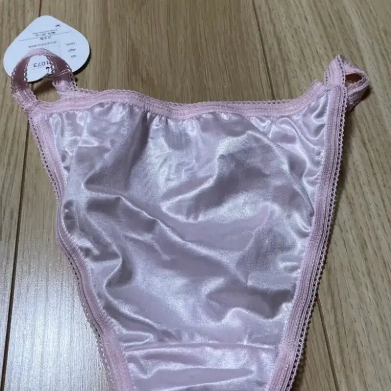 [BUNJANG] LaForm Pink Satin Lustre Panty / 여성속옷 여성팬티 라폼 핑크 광택 새틴 팬티