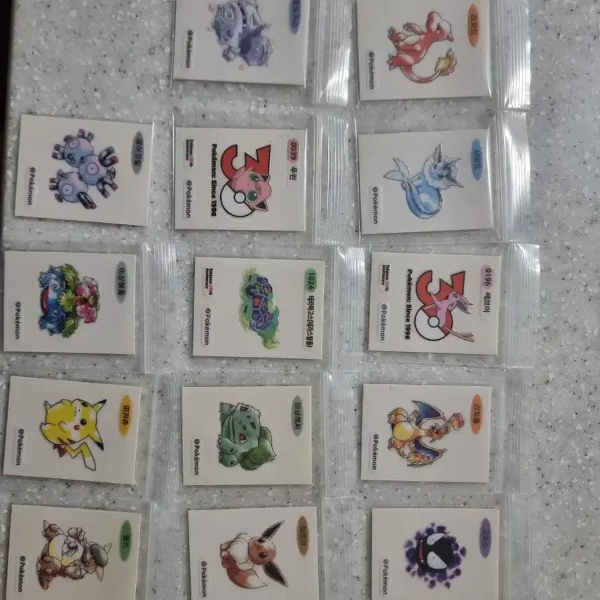 [BUNJANG] Pokemon Bread 30th Anniversary Sticker Collection / 30주년 띠부씰