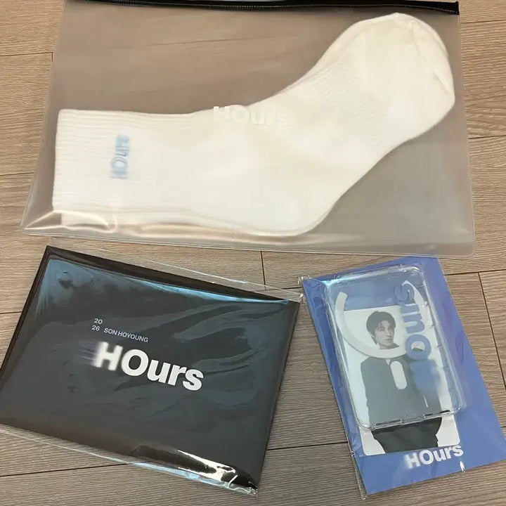 [BUNJANG] g.o.d Son Ho Young HOurs Bundle Set / 지오디 손호영 HOurs 굿즈 일괄