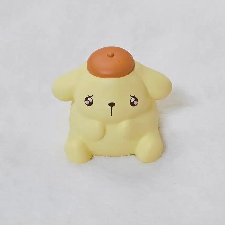 [BUNJANG] Sanrio Pompompurin Emokyunn Figure / 산리오 러블리 에모큥 폼폼푸린 피규어