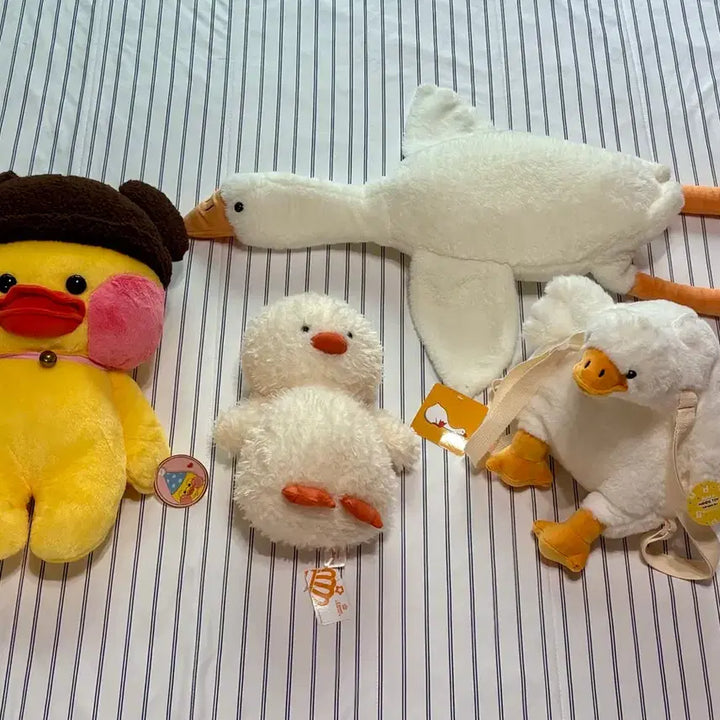 [BUNJANG] Duckling and Bread Doll Bundle Set / 빵덕이, 오리 인형 일괄