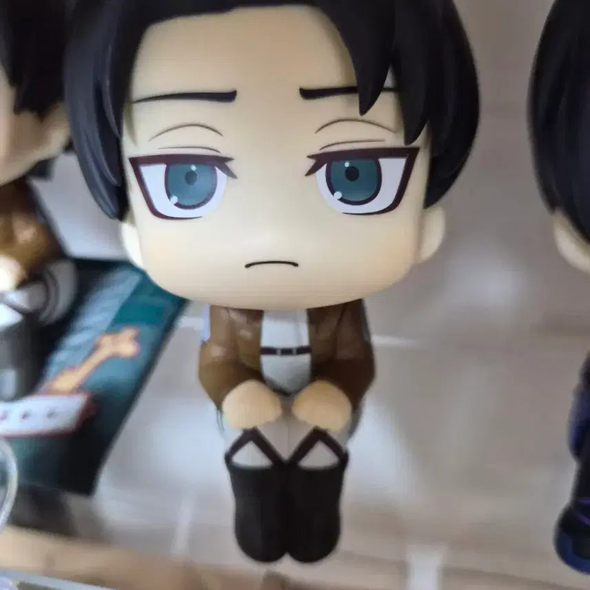 [BUNJANG] Levi Ackermann Look-Up Action Figure / 리바이 룩업