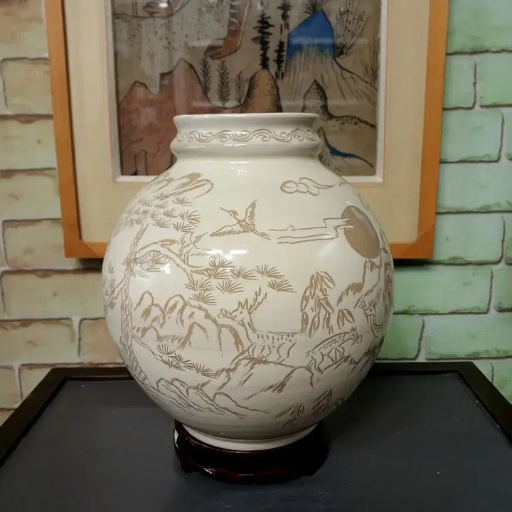 [BUNJANG] Master Jeong Song-mo Ten Symbols of Longevity Buncheong Vase / 십장생분청호. 무형문화재  호봉 장송모