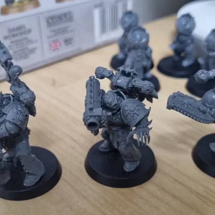 [BUNJANG] Warhammer 40,000 Chaos Space Marines Legionaries Army Set (7 Models) / 워해머 40k 카오스스페이스마린 리저너리 스쿼드