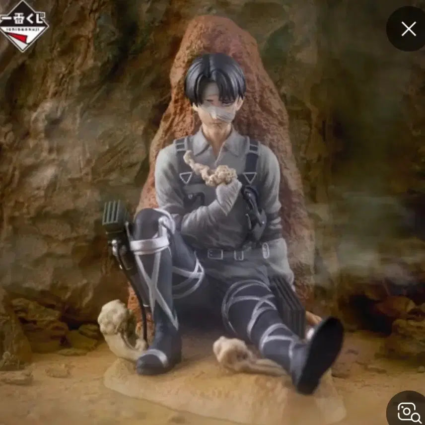 [BUNJANG] Attack on Titan Levi Figure (Sealed) / [미개봉] 진격의거인 리바이 피규어
