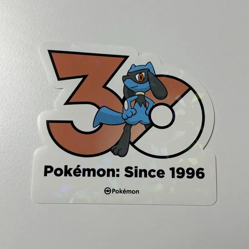[BUNJANG] Pokemon 30th Anniversary Logo Sticker Riolu / 포켓몬 30주년 로고스티커 리오르