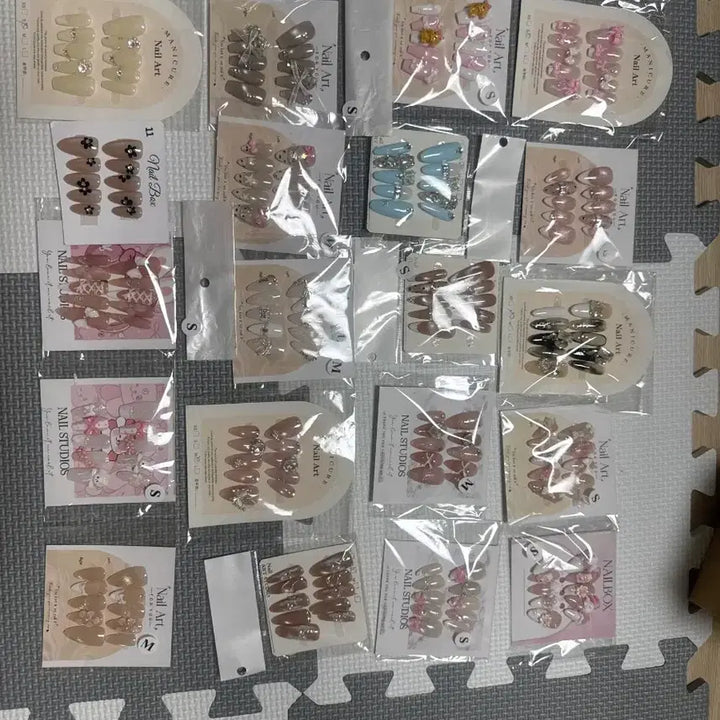 [BUNJANG] Assorted Design Gel Nail Tips Set / 다양한 디자인 젤네일 팁 세트