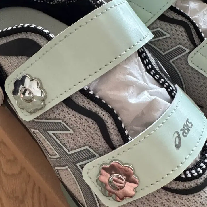 [BUNJANG] ASICS x Cecilie Bahnsen Gel-Quantum 360 8 Silver Mint / 아식스 x 세실리에 반센 젤 퀀텀 360 8 실버 민트