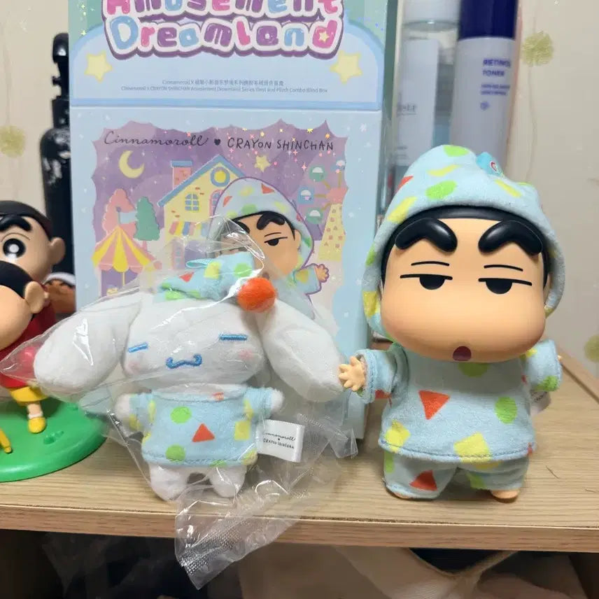[BUNJANG] Cinnamoroll x Shin-chan Collaboration Pajama Plush / 신짱구 시나모롤 콜라보 인형