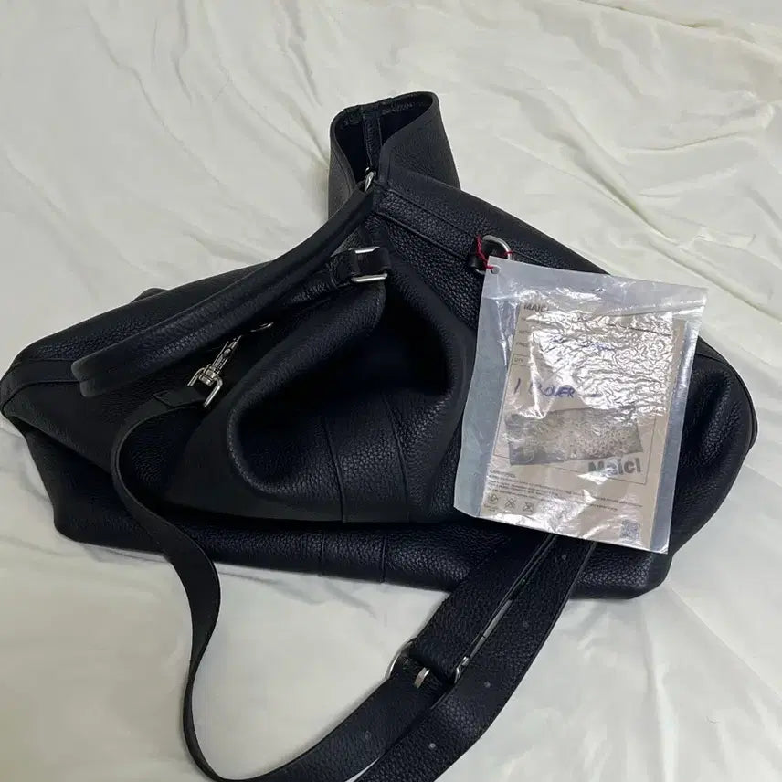 [BUNJANG] Michael Rover Black Leather Bag / Maicl Rover 마이클 가죽 로버백 블랙