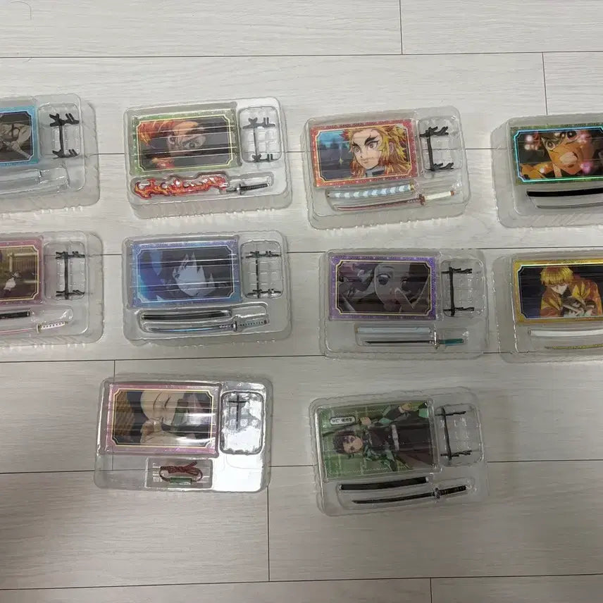 [BUNJANG] Demon Slayer Nichirin Blade Collection Set (10 Types) / 귀멸의 칼날 일륜도 컬렉션 10종 (단순 개봉 전시품)