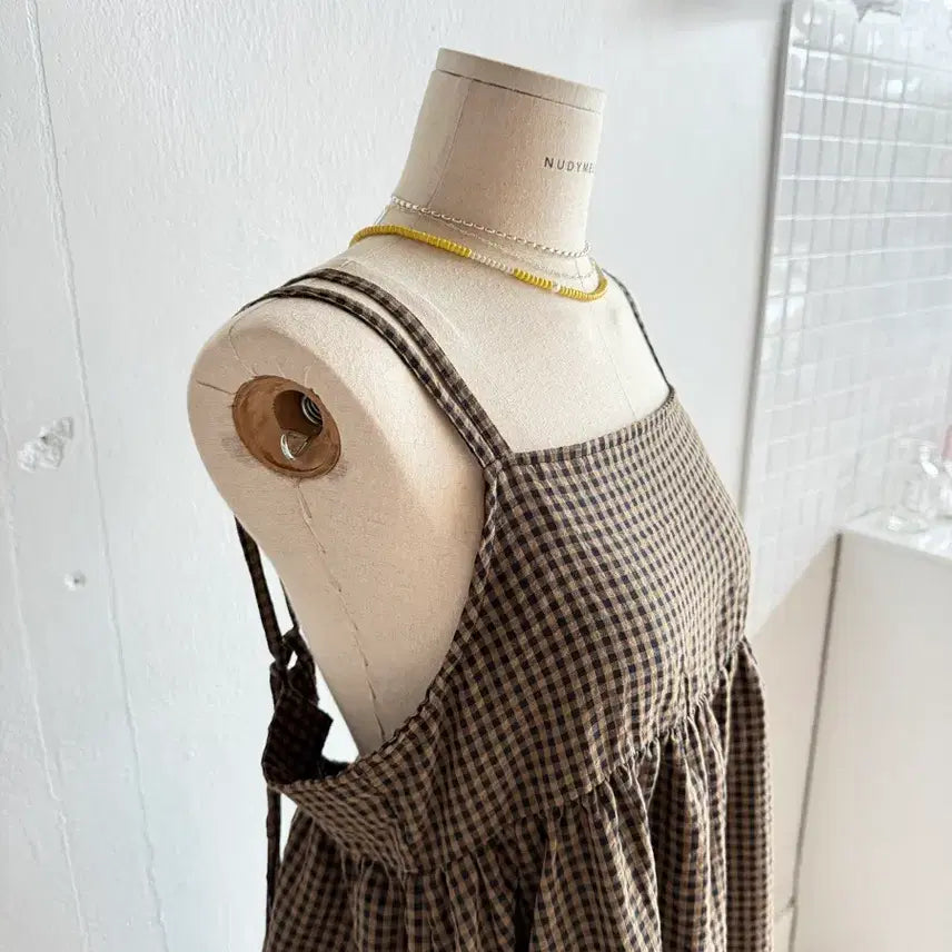 [BUNJANG] Classical Elf Brown Check Strap Off-Shoulder Dress / 일본빈티지: Classical Elf 브라운체크 끈 오픈숄더 원피스