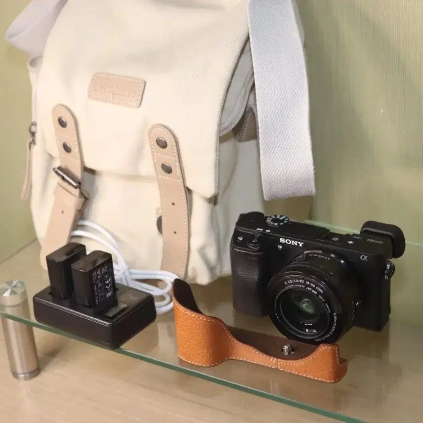 [BUNJANG] Sony Alpha A6300 Mirrorless Camera with Lens Kit / 소니 알파 A6300 미러리스 카메라 렌즈 키트
