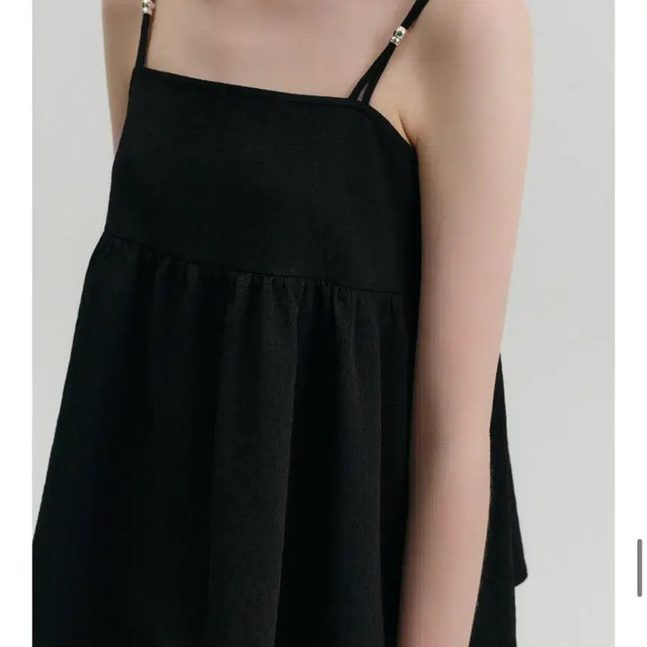 [BUNJANG] Lookast Aria Flower Sleeveless Blouse / [룩캐스트] (새제품/택포함) 아리아 플라워 슬리브리스 블라우스