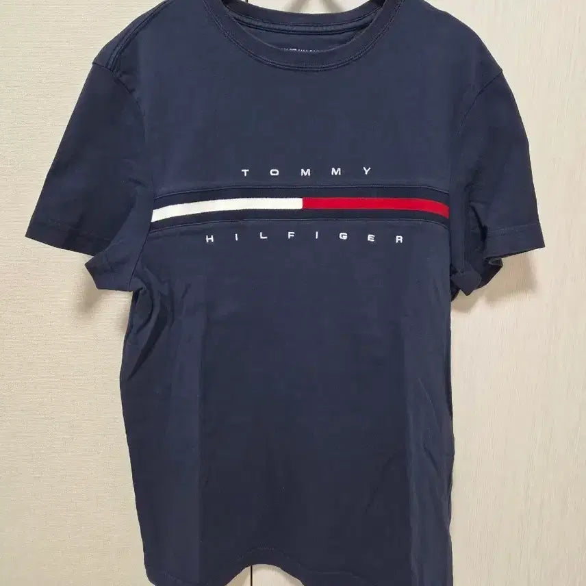 [BUNJANG] Tommy Hilfiger Unisex T-Shirt Navy XS / 타미힐피거 남녀공용 반팔티 네이비 XS