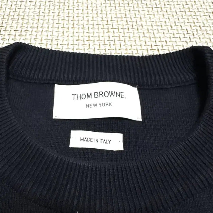 [BUNJANG] Thom Browne Milano Stitch Gold Button Navy Knit / [1/백화점판] 톰브라운 밀라노스티치 금장 네이비 니트