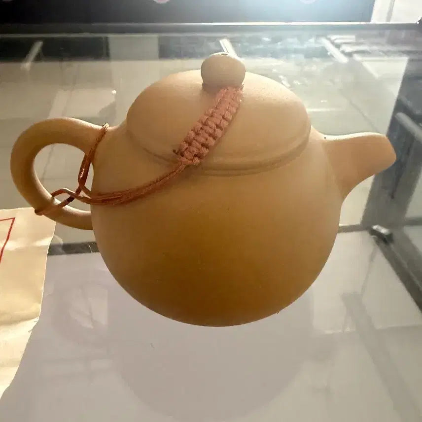 [BUNJANG] 2014 Master Artisan Zisha Teapot (Damaged) / (2014)명인 전수공 자사호 (하자있음)