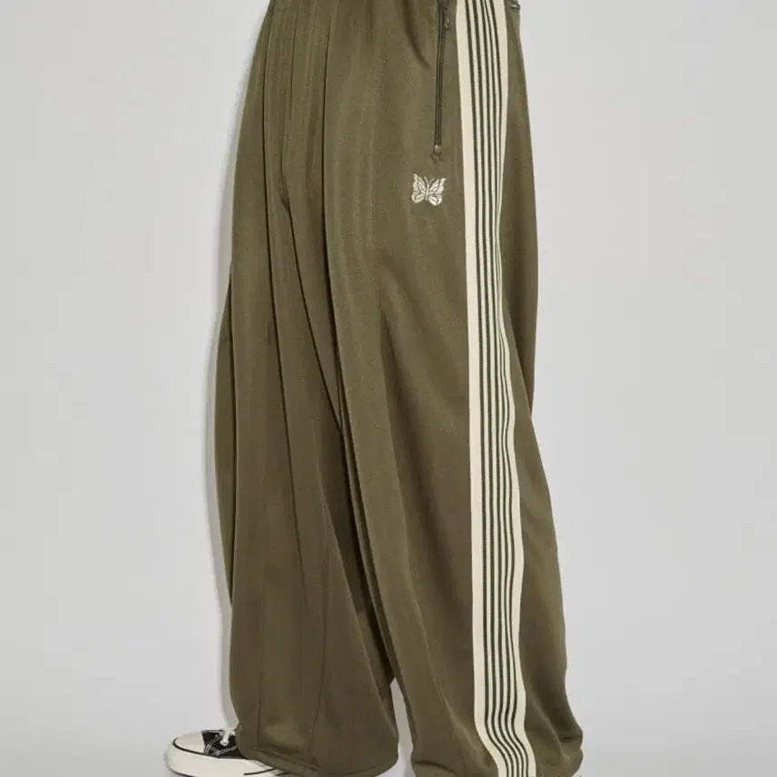 [BUNJANG] Needles x Studioys 26SS Exclusive HD Track Pants / 니들스 x 스튜디오스 26ss 별주 HD트랙팬츠 팝니다 XS