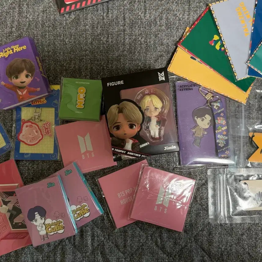 [SOLD OUT] BTS 방탄 굿즈 모음 지민 타이니탄 피규어 등