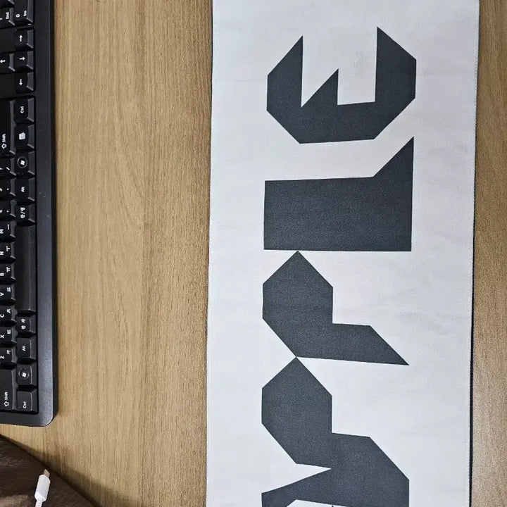 [BUNJANG] Thornapple Animal Extinction Slogan / 쏜애플 동물 멸종 슬로건