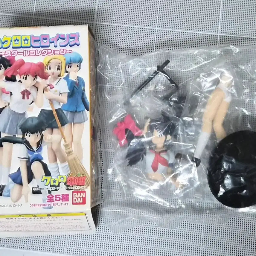 [BUNJANG] Keroro Heroines School Uniform Hong Mina Aki Figure / 케로로 히로인즈 스쿨 교복 홍미나 아키 피규어