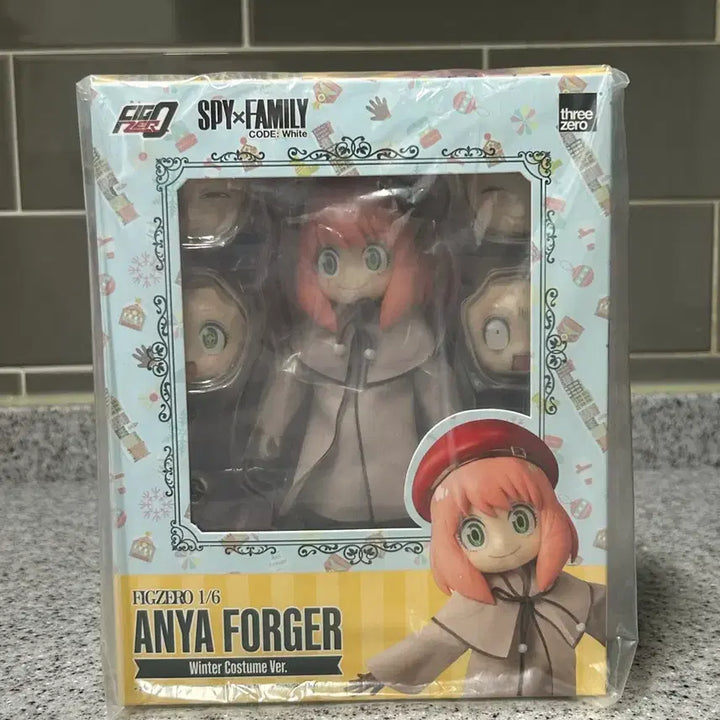 [BUNJANG] Spy x Family Anya Forger Winter Costume Action Figure / 스파이패밀리 아니야 포저 윈터 코스튬 피규어