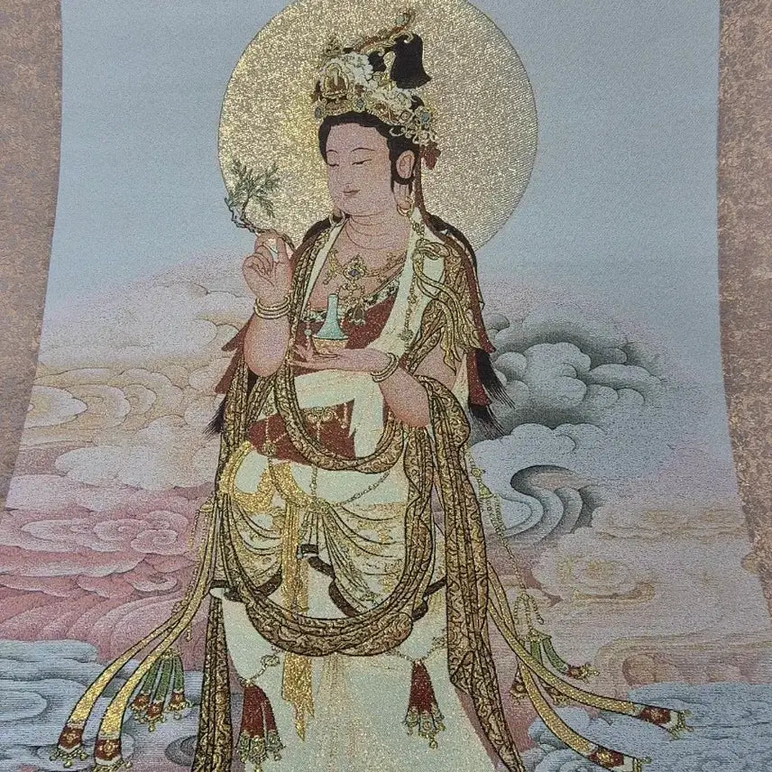[BUNJANG] Guan Yin Bodhisattva Scroll (Gold Thread Weaving) / 관세음보살족자(금색실짜임)