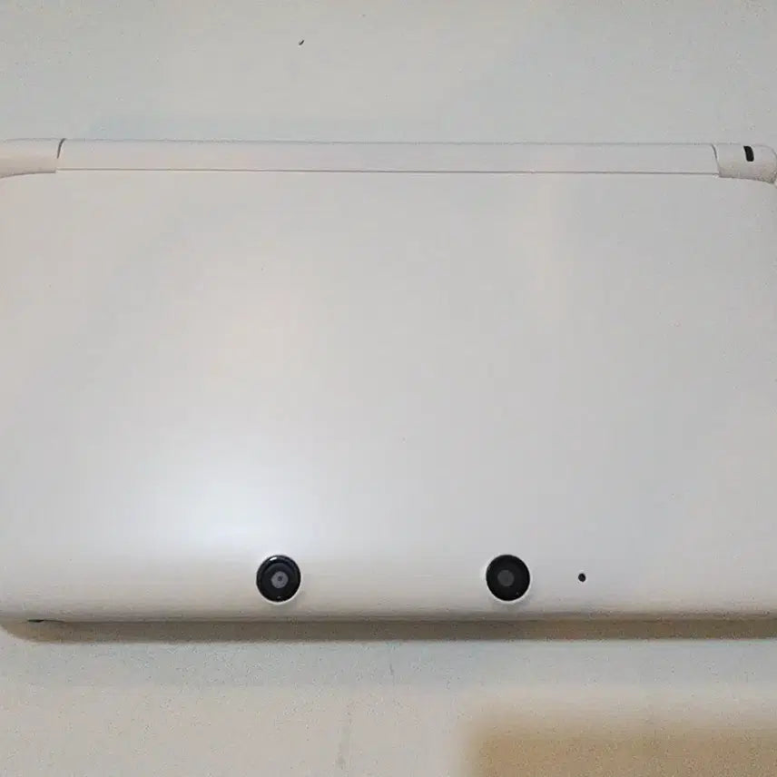 [SOLD OUT] 닌텐도 3DS XL 화이트 포켓몬무버 뱅크 걸스스타일