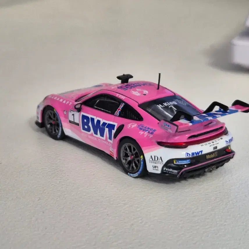 [BUNJANG] Tarmac Works Porsche 911 GT3 Cup (992) BWT 1:64 Scale Model Car / 타막웍스 포르쉐 911 GT3 컵 (992) BWT 1:64